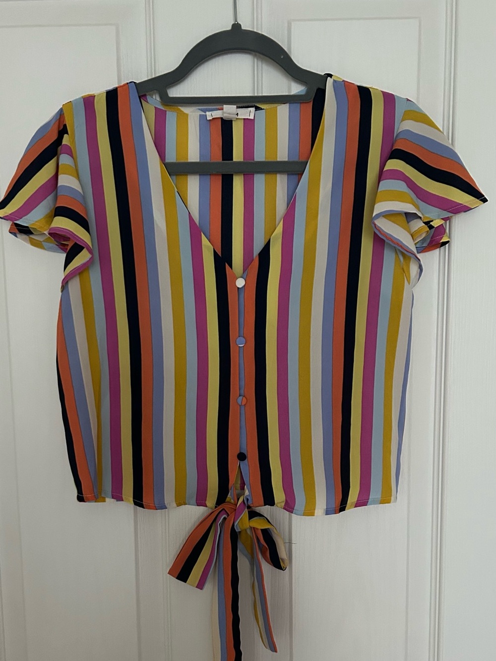 Striped Tie-Front Women’s Top in Multicolor